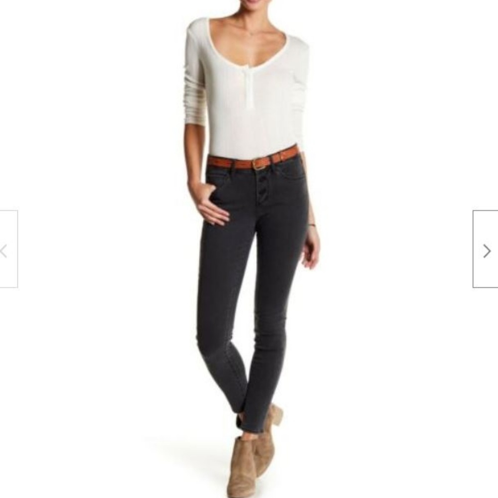 Articles of Society Britney Button Fly Jean - Picture 1 of 8